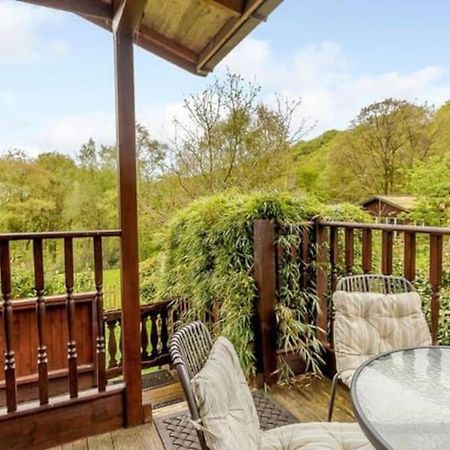 Luxury Peak District Lodge, Hot Tub, Log Burner, Nr Lake Rudyard Exterior foto